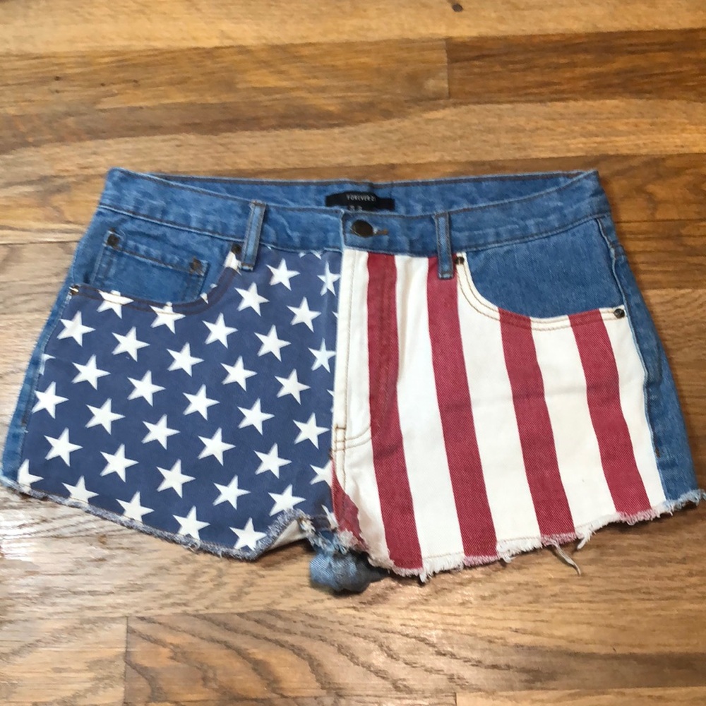FOREVER 21 Stars and Stripes jean shorts
